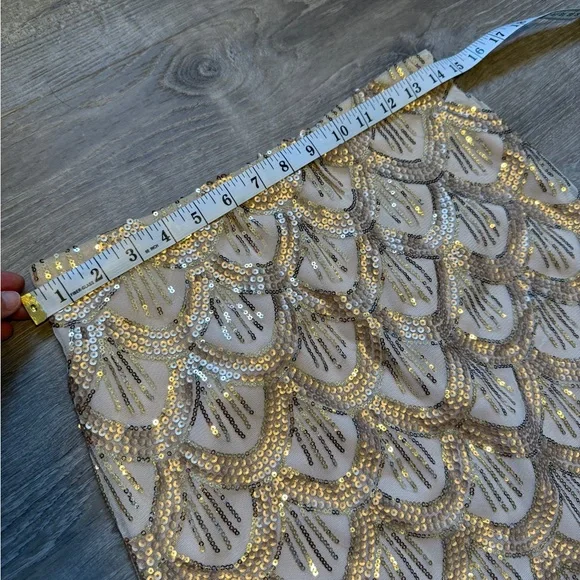 Lulu's Gold Embellished Pencil Skirt-Size M - Picture 5 of 11